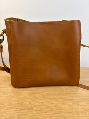 Portland Leather Butterfly Bucket Bag Honey Full Grain Leather Crossbody